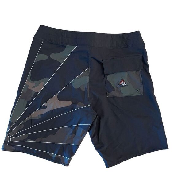 Billabong Mens Boardshorts Platinum X Sundays Andy Irons Camo Black  Size 30 - Picture 2 of 9